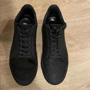 Thursday Matte black low top sneakers